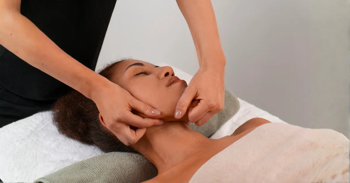 Relaxing regular facial treatment in a Philadelphia spa
